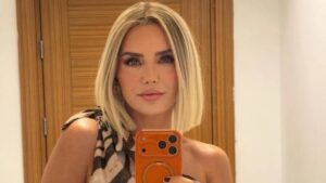 Ece Erken'den doktoruna: Hayatımdan 2 yıl çaldın!