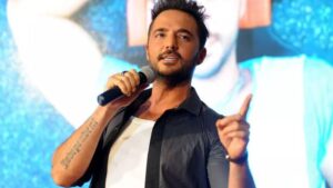 Gökhan Özen “Benden kaçamazsın” diyen hayranından şikâyetçi oldu!