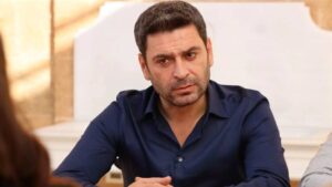 Reyting rekortmeni Uzak Şehir'in başrolüne ‘Yılın Erkeği’ ödülü