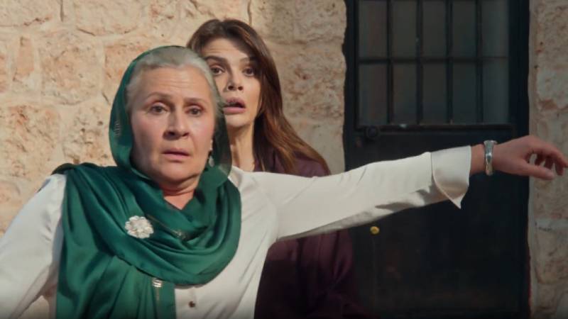 Sezen Aksu'dan Uzak Şehir'e hediye: Dizinin Cihan'ı söyledi, reytingler tavan yaptı!