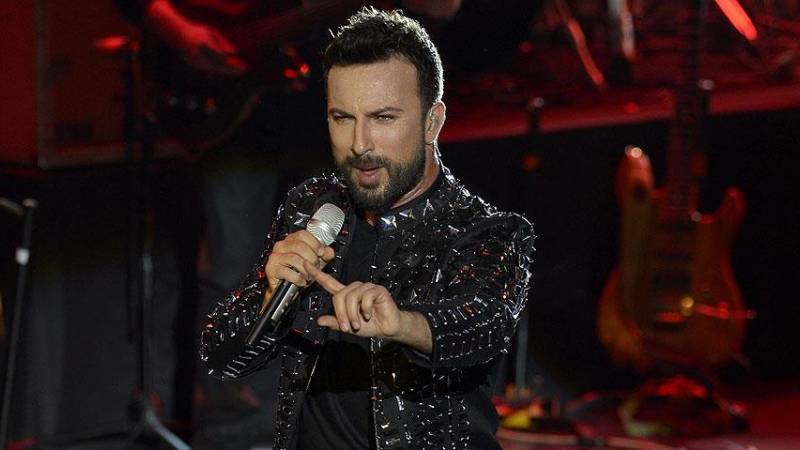Tarkan rüzgârı İstanbul'u sardı: Biletler dakikalar içinde tükendi, site çöktü!