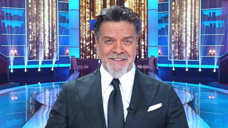 Beyaz'ın yeni programında kriz: Fatura o isme kesildi, işine son verildi!