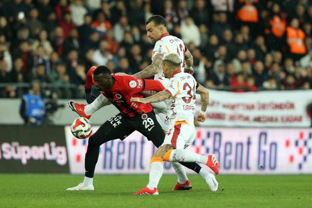 Galatasaray, deplasmanda Gençlerbirliği'ni yendi!
